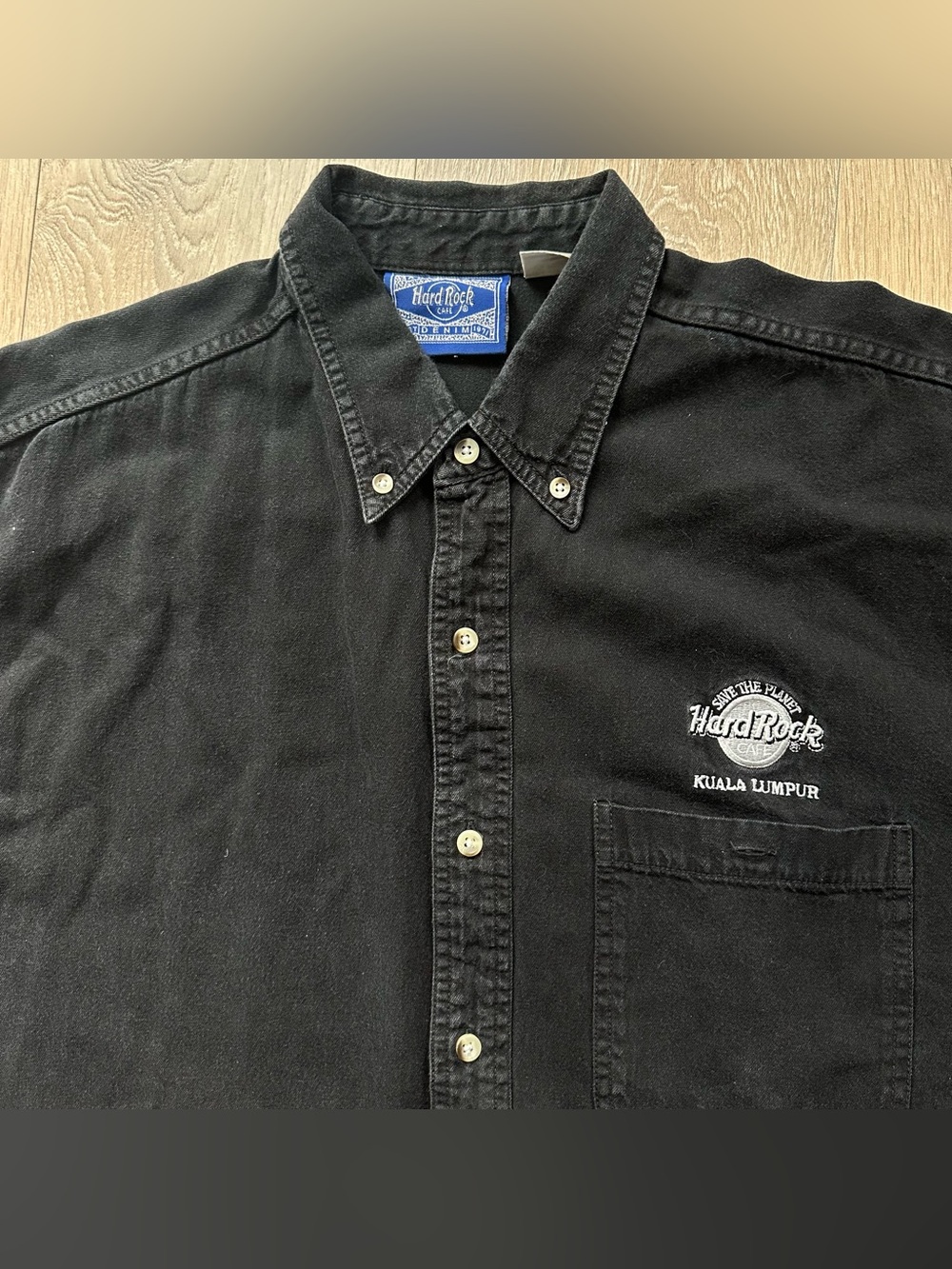Vintage/Rare Black Denim Hard Rock Cafe Men's Black Button-Down Shirt Men’s L